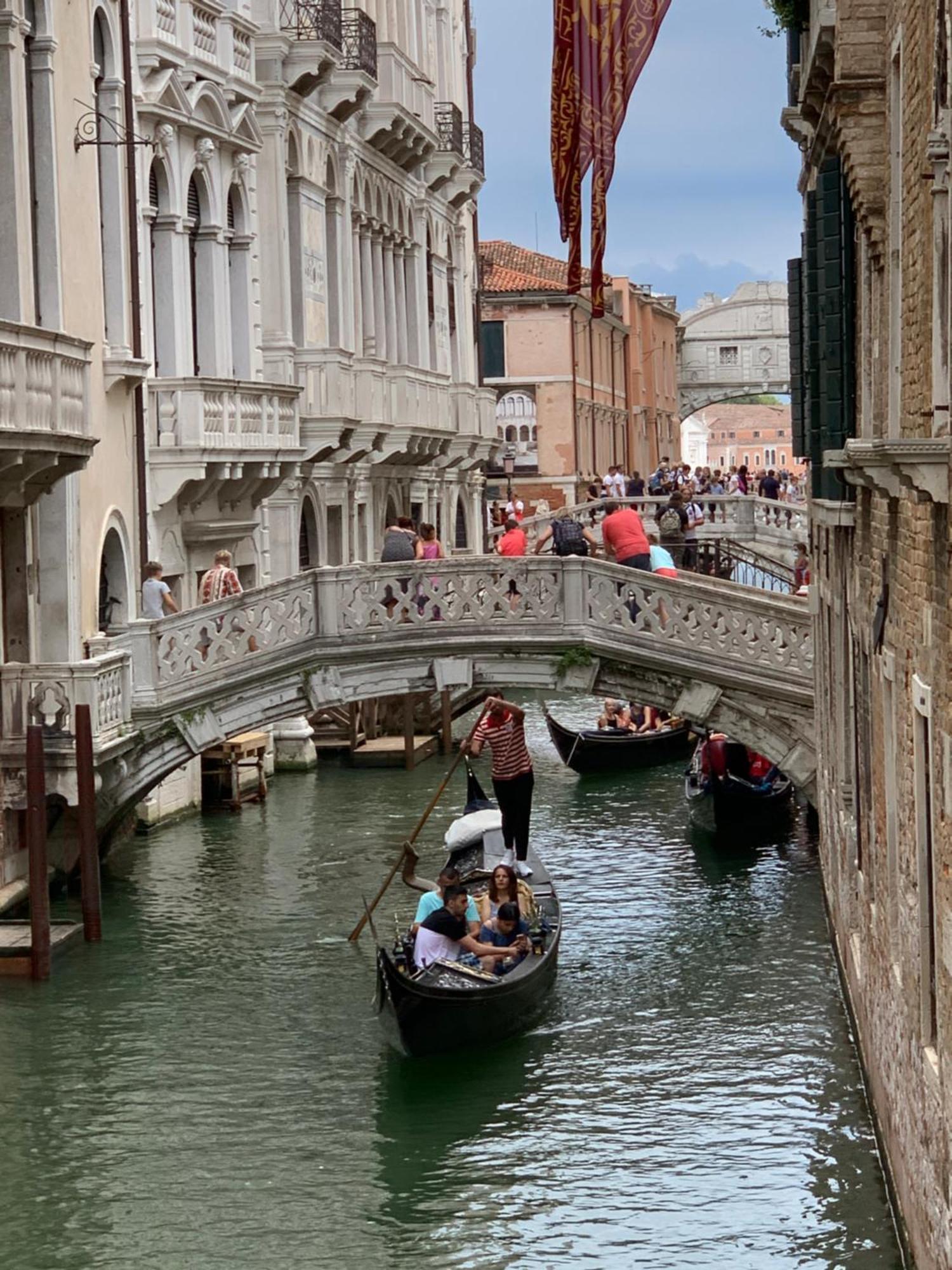 Grimaldi Apartments San Marco & Castello Венеция Экстерьер фото