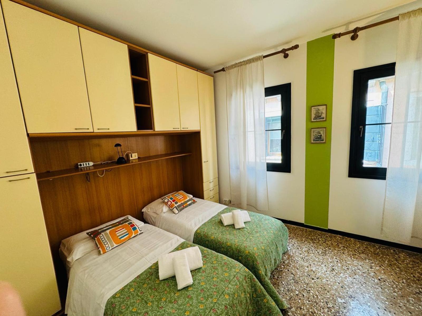 Grimaldi Apartments San Marco & Castello Венеция Экстерьер фото